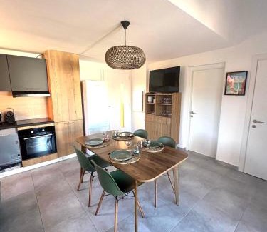 Lecci Apartment | Résidence hôtelière les hameaux de saint cyprien appartement 2 chambres