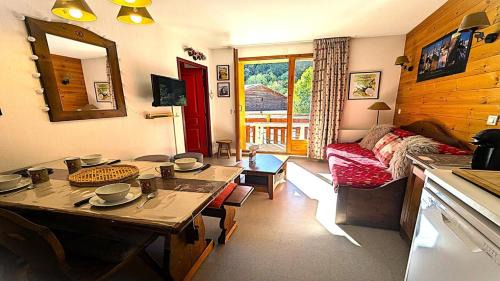 Vallouise-Pelvoux Apartment | Résidence Le Palatin - Agréable T2 avec grand balcon 4/6 personnes MAE-9031