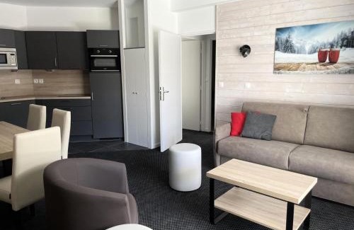 Eaux-Bonnes Apartment | Résidence Le Portillo - Piscine - 3 Pièces pour 8 Personnes MAE-6113