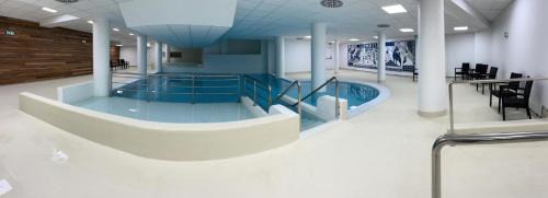 Eaux-Bonnes Apartment | Résidence Le Portillo - Piscine - 3 Pièces pour 8 Personnes MAE-6113