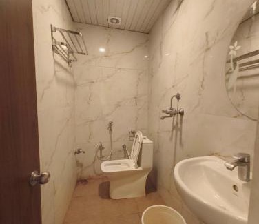 Ayodhya Hotel | Raja Palace