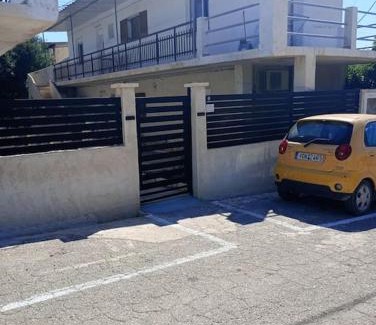 Paralia Porovitsis House | Rallis village apartments