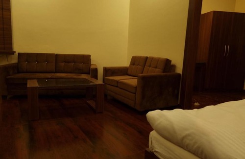 Ayodhya Hotel | Rama Residency
