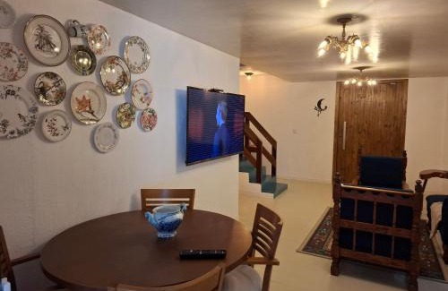 Guaratuba House | Refúgio Natural com Praia Paradisíaca a 300m