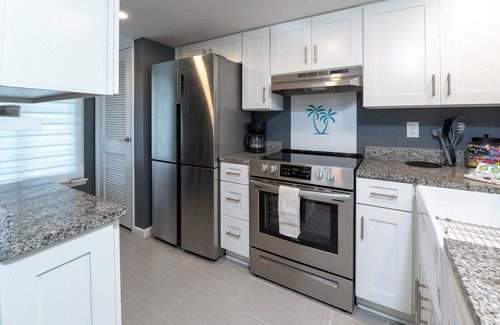 Oceanmarsh Subdivision Condo | Relax in Coastal Comfort – 2BR/2.5BA Harbor Island Retreat