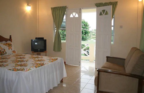 Calliste Hotel | Relax Inn Grenada West Indies