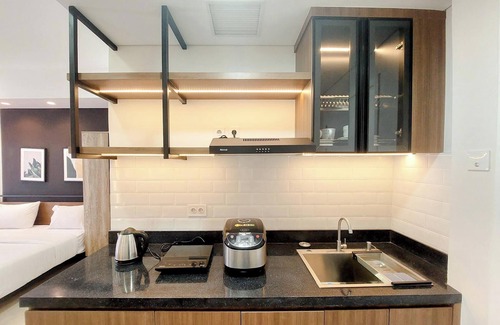 Kesawan Apartment | Relaxing Studio At Podomoro City Deli Medan Apartment