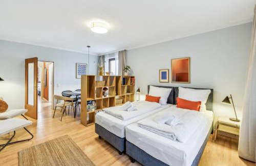 Bad Bevensen Apartment | Renovierte Komfortable 3 Zi I Wohnung I Bahnhofsnähe I 3 Balkone I Netflix I Xbox One I 6 Betten