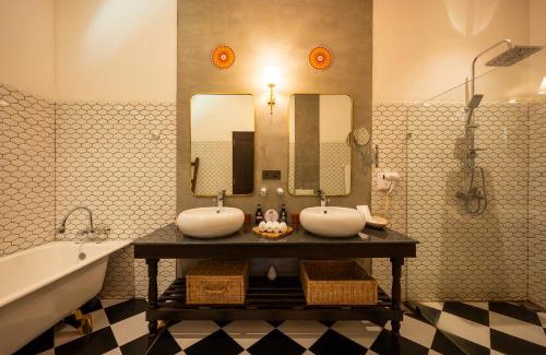 Anniwatta Hotel | Riverdale Bungalow - Film Location For 'Bridge On The River Kwai'