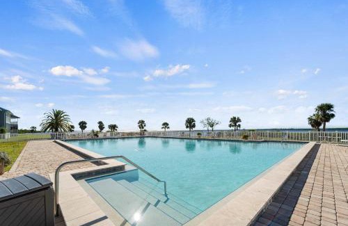 Port Charlotte Apartment | Riverfront Condo w Water Views-Heated Pool