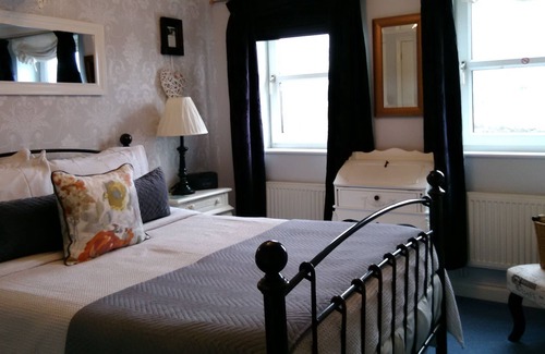 Barnstaple Apartment | Riverside Court Apartment
