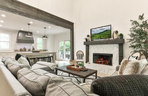 Big Canoe House | Robins Nest at Big Canoe