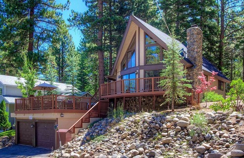 Montgomery Estates House | Rocky Top Retreat by Lake Tahoe Accommodations