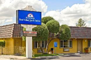 Clovis Hotel | Rodeo Lodge