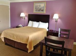 Clovis Hotel | Rodeo Lodge