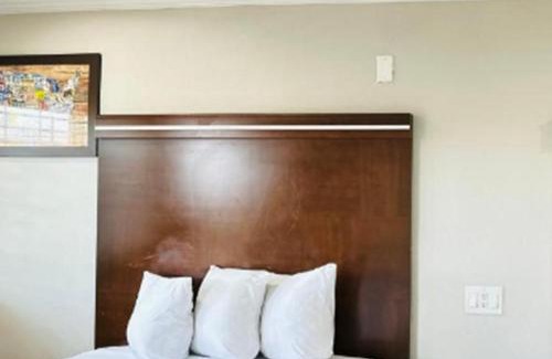 Lemon Grove Hotel | Rodeway Inn Lemon Grove San Diego East