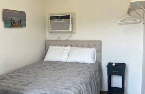 Gold Beach Resort | Rogue River Landing #31A