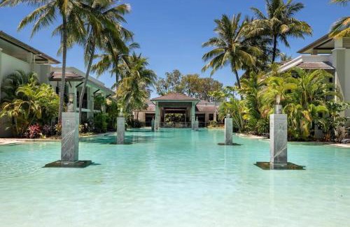 Port Douglas Apartment | Rooftop Resort Oasis at Temple with Spa