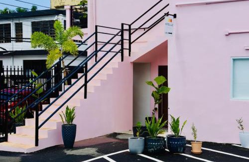 Santurce Hotel | Room 8 Colorful Crash Pad Near Cerra Art