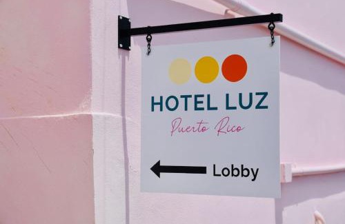 Santurce Hotel | Room 8 Colorful Crash Pad Near Cerra Art