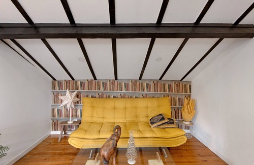 Campanha Apartment | Room 'Duplo I' with Shared Garden and Wi-Fi