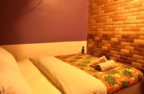 Musanze House | Room in B&B - Amahoro Guest House - Single Room With Shower