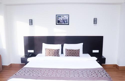 Gangtok Hotel | Roomshala Bhumzang Hotel - Sikkim