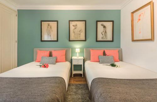 Santos Apartment | São Bento Gallery Apartment