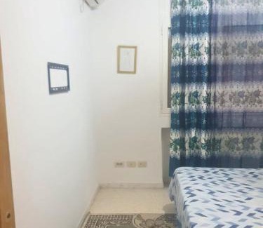 Ennasr Apartment | S2 Haut Standing à Ennasr - Grande Rue Hédi Nouira - Moderne avec Internet Haut Débit