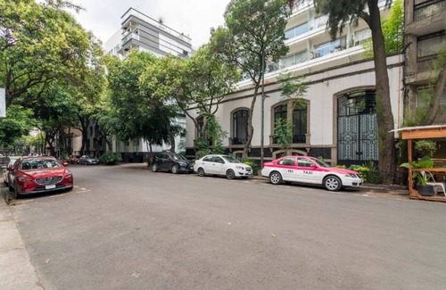 Roma Norte Apartment | S2306- 1BR/1 BTH Deluxe