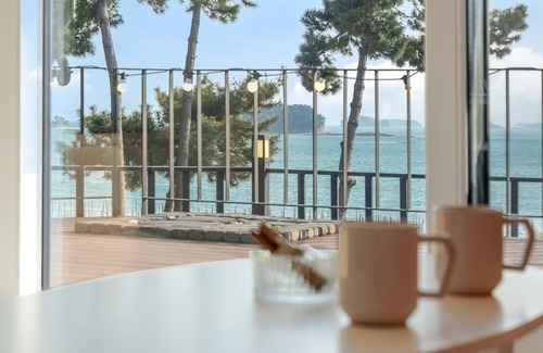 Tokso House | Sacheon Ara Private Pool Villa