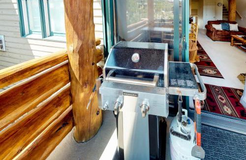 Saddle Ridge House | Saddle Ridge G4