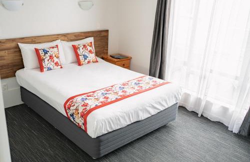 Riccarton Hotel | Samhil Motor Lodge