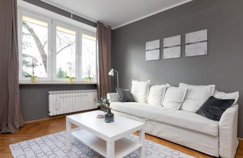 Saska Kepa Apartment | Saska Kępa Modern Apartment