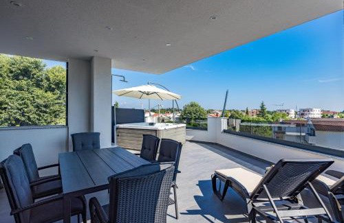 Nova Vas Apartment | Sauna & Jacuzzi Apartment Rossa - Happy Rentals