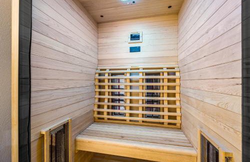 Nova Vas Apartment | Sauna & Jacuzzi Apartment Rossa - Happy Rentals