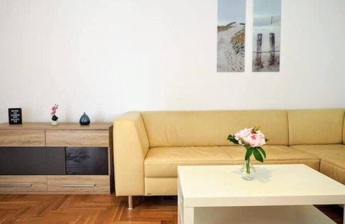Schonbrunn Apartment | Schönbrunn Palace Apartments #1 - Free Parking - 24h Checkin