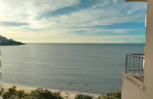 Tanjung Bungah Apartment | Sea View Paradise