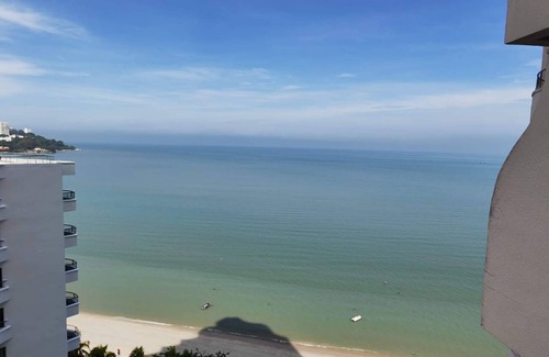 Tanjung Bungah Apartment | Sea View Paradise