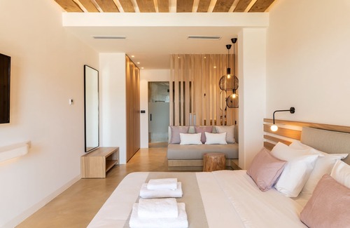 Ornos Hotel | Sea View Residence
