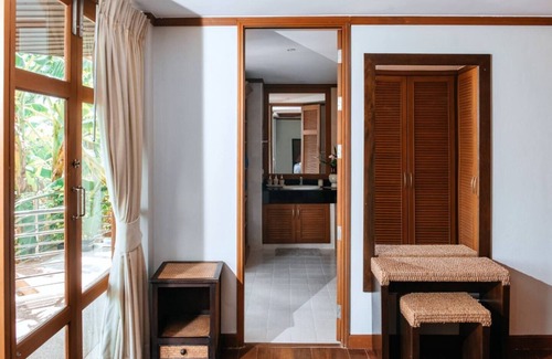 Moo 5 Villa | Sea view villa with private pool and beach access