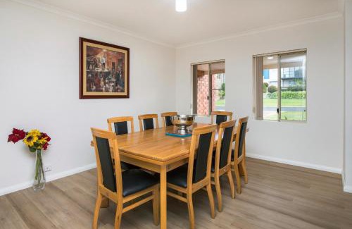 Dunsborough House | Seachange