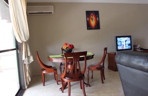Kerr Serign Hotel | Seafront Residences