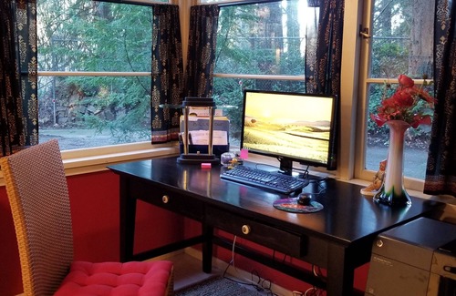 Lake Forest Park House | SEATTLE LAKE FOREST LODGE