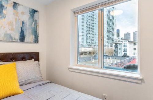 Belltown Apartment | Seattle's Gem: Elegant 1BR in Belltown