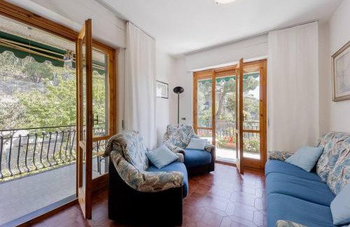 Vallecrosia Apartment | Seaview - Deluxe apartment - Billiard - Pool in July and August - AC in the Bedrooms