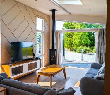 Dulas House | Seaview Lodge Anglesey