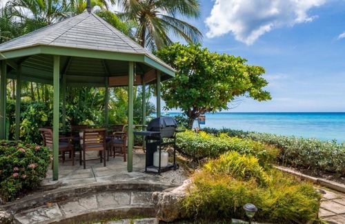 Fitts Village Villa | Seawards 3 bedroom beach front villa with a fabulous location on the quiet beach