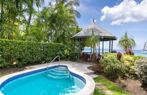 Fitts Village Villa | Seawards 3 bedroom beach front villa with a fabulous location on the quiet beach