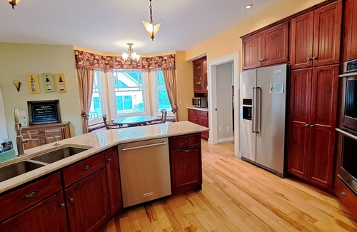 Three Oaks House | Secluded retreat w/Heated pool guest house 13 acres pool table playground